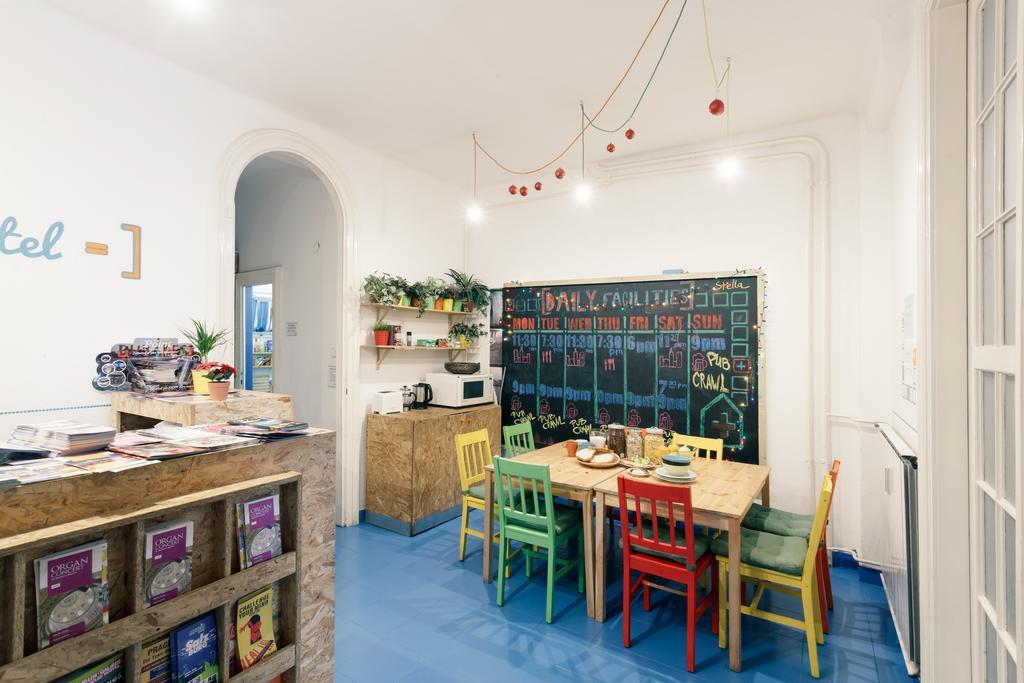 Homeplus Hostel Budapest Ngoại thất bức ảnh